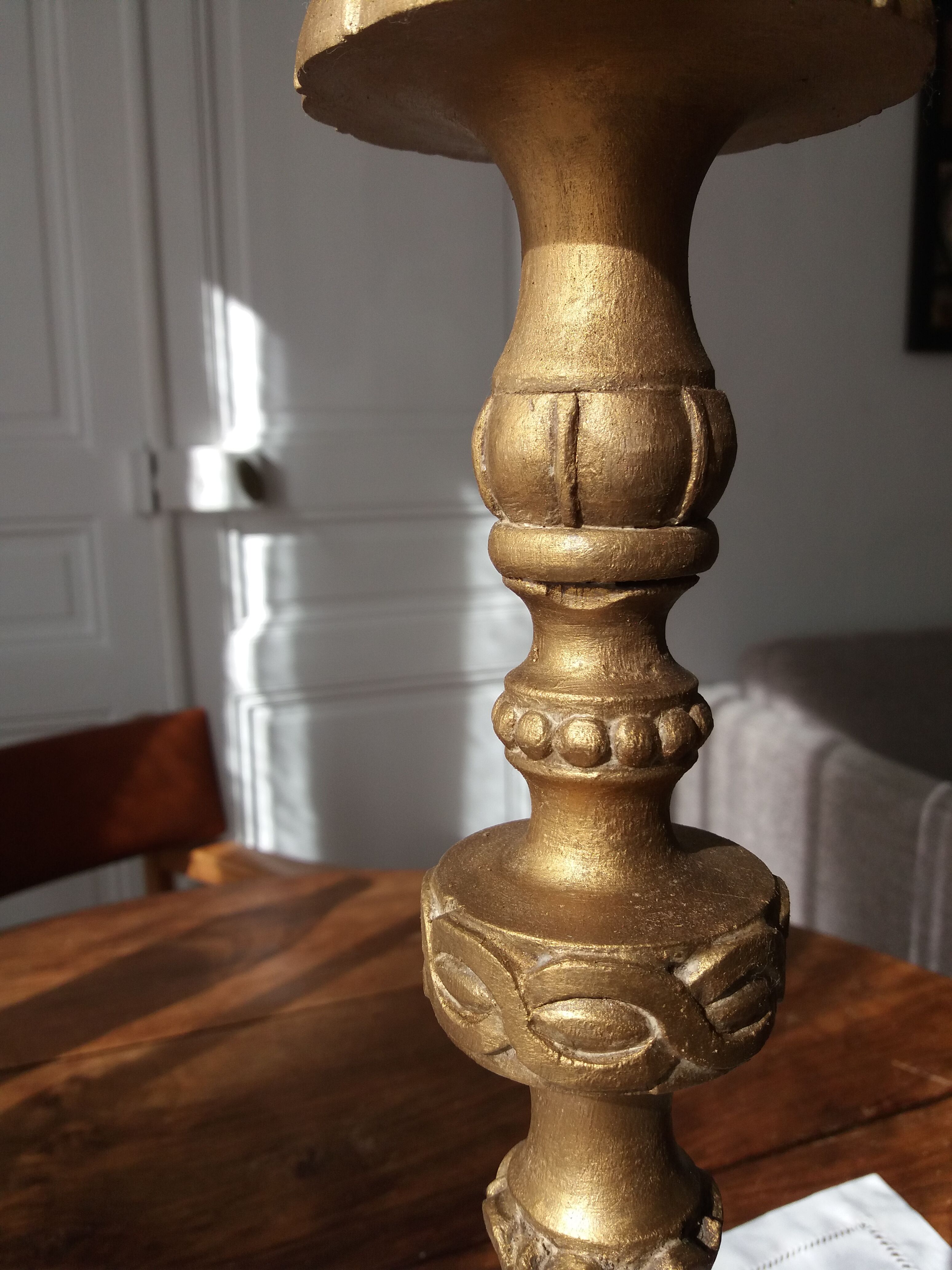 Antique candle pick in gilded wood 19th century