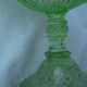 Paire de coupes drageoirs en verre pressé taillé vert absinthe