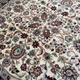Handmade round wool Persian rug 185cm