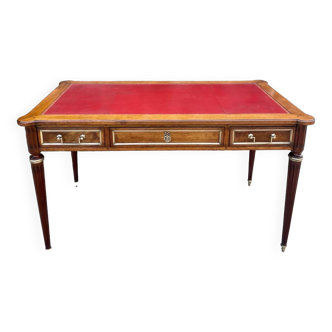 Elegant Louis XVI style mahogany flat desk