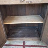 Armoire de montagne primitive