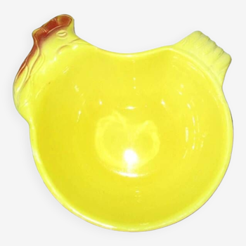 yellow salad bowl in the shape of a chicken