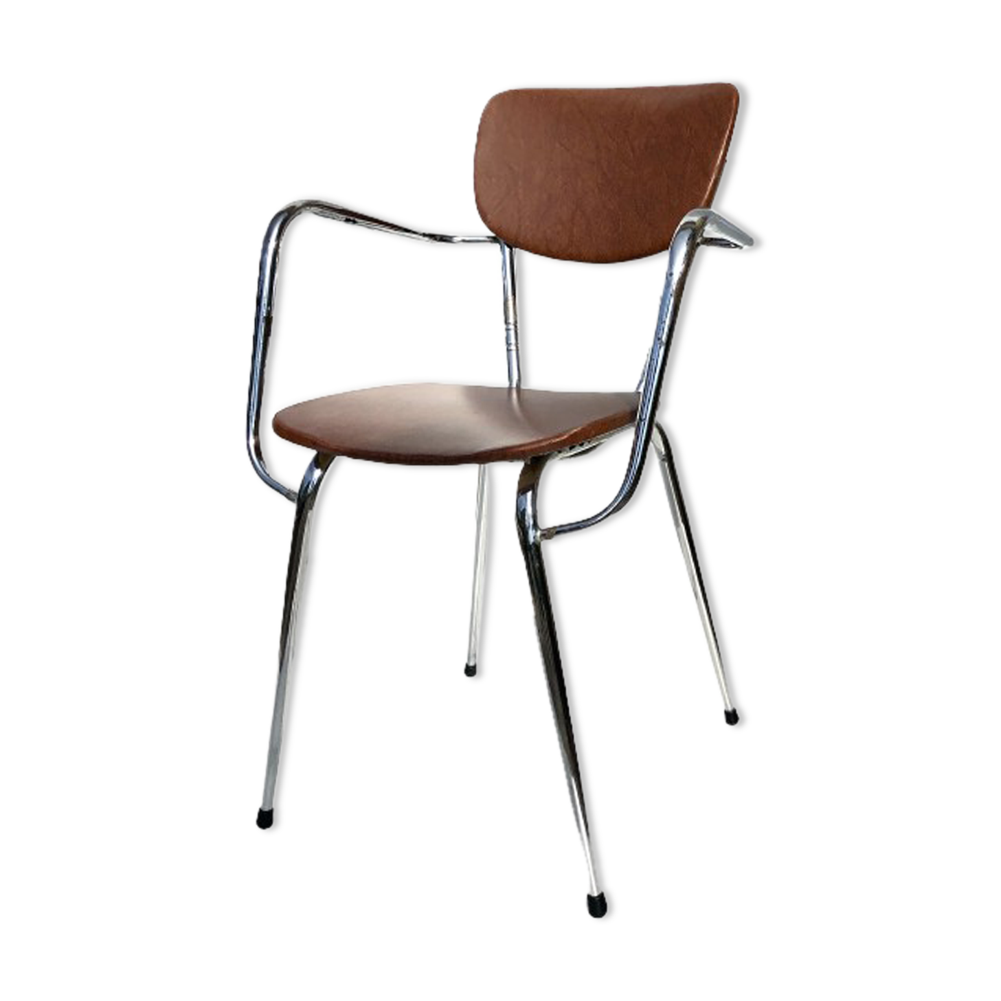 Vintage chair with armrests