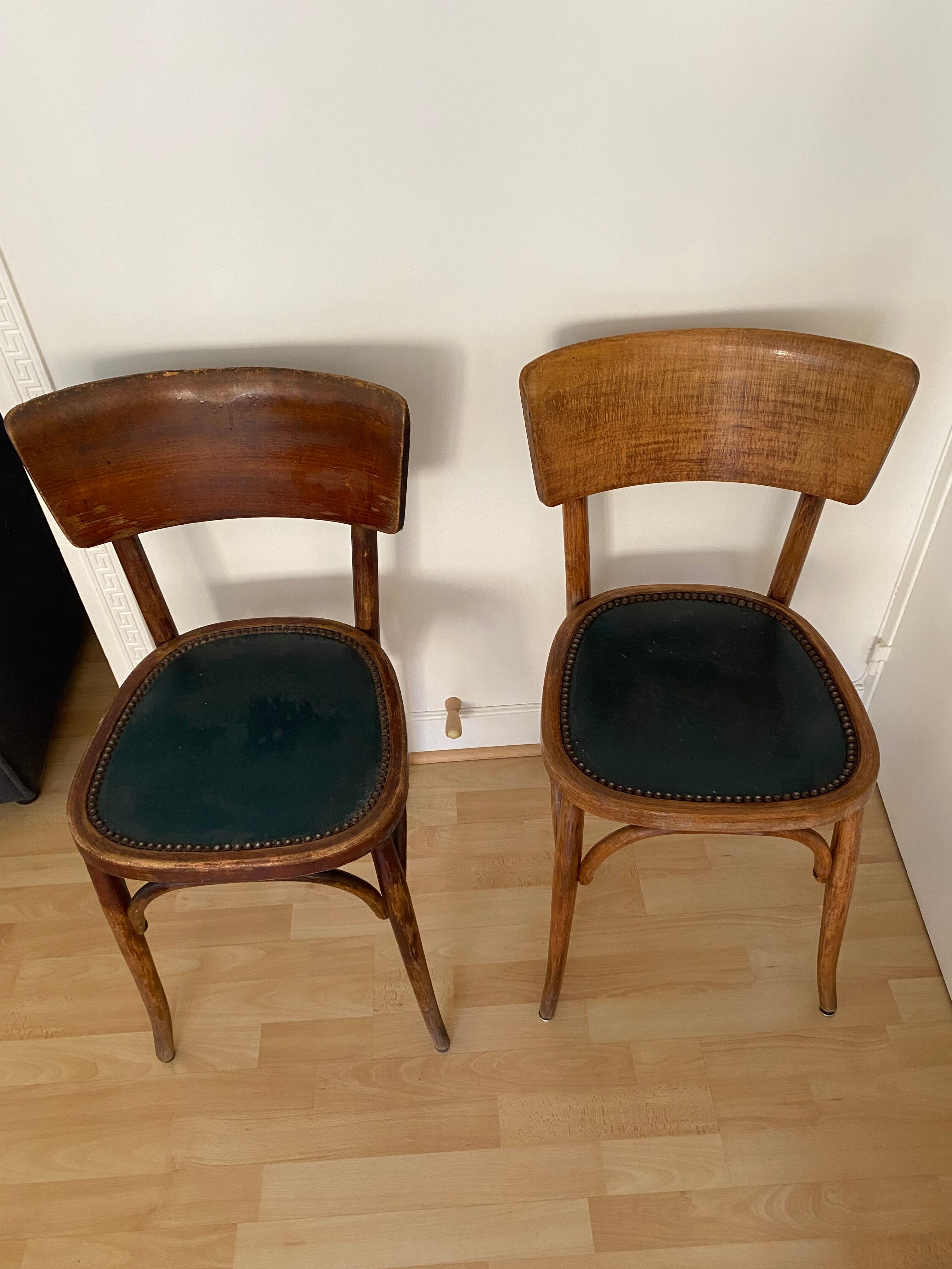 Paire de chaises bistrot