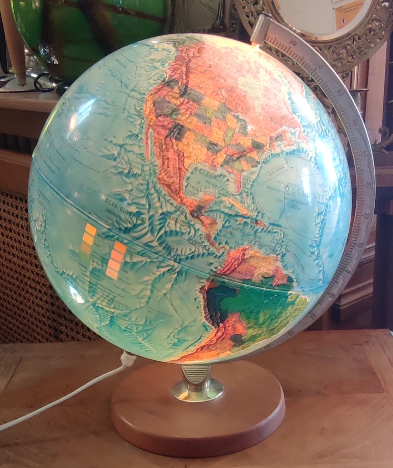Vintage luminous globe/Scandinavian globe