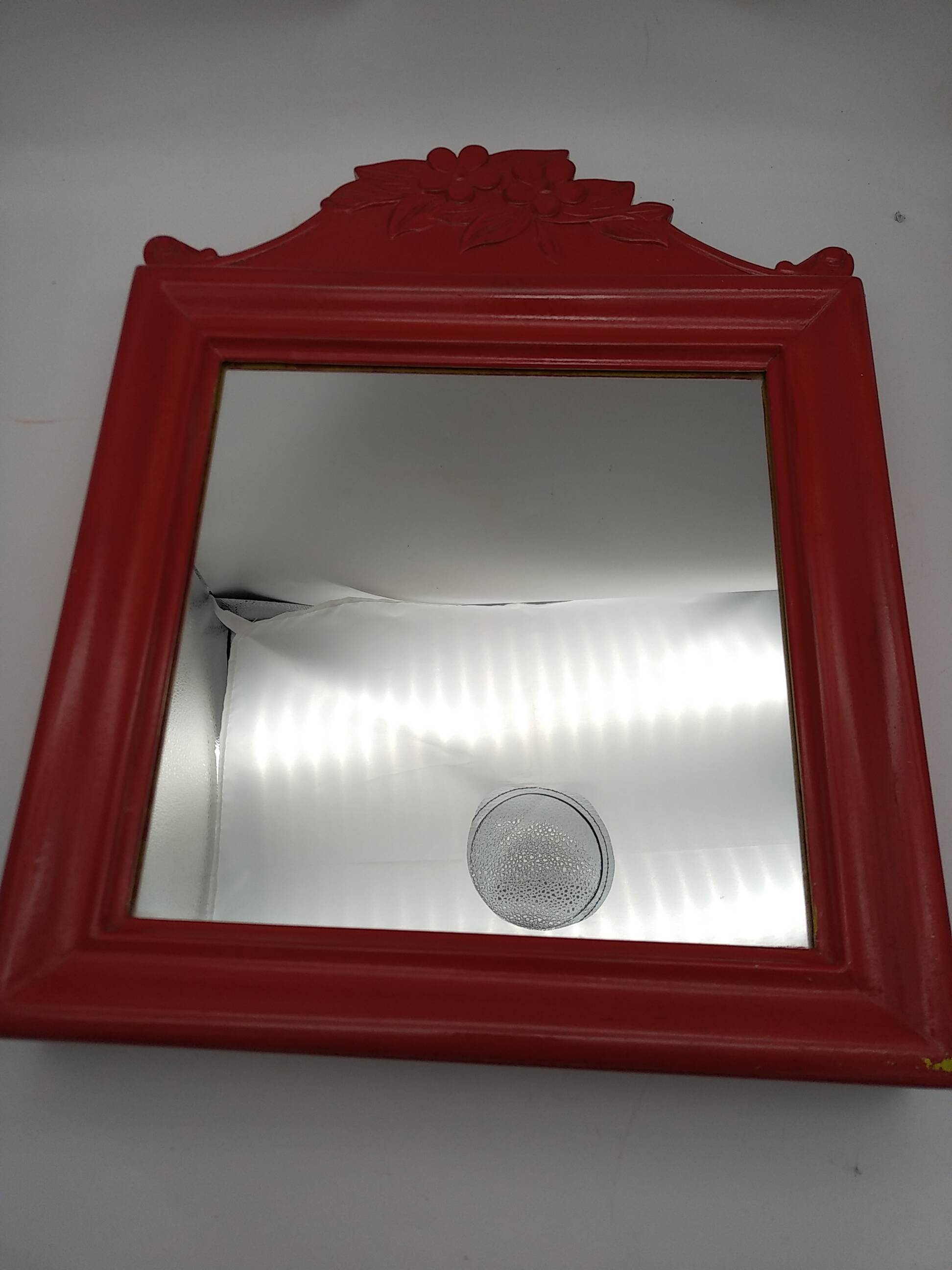 Wooden wall key holder mirror.Country Corner.