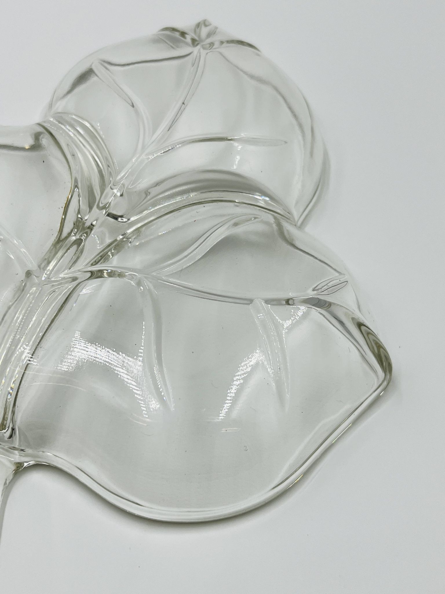 Vintage glass leaf dish
