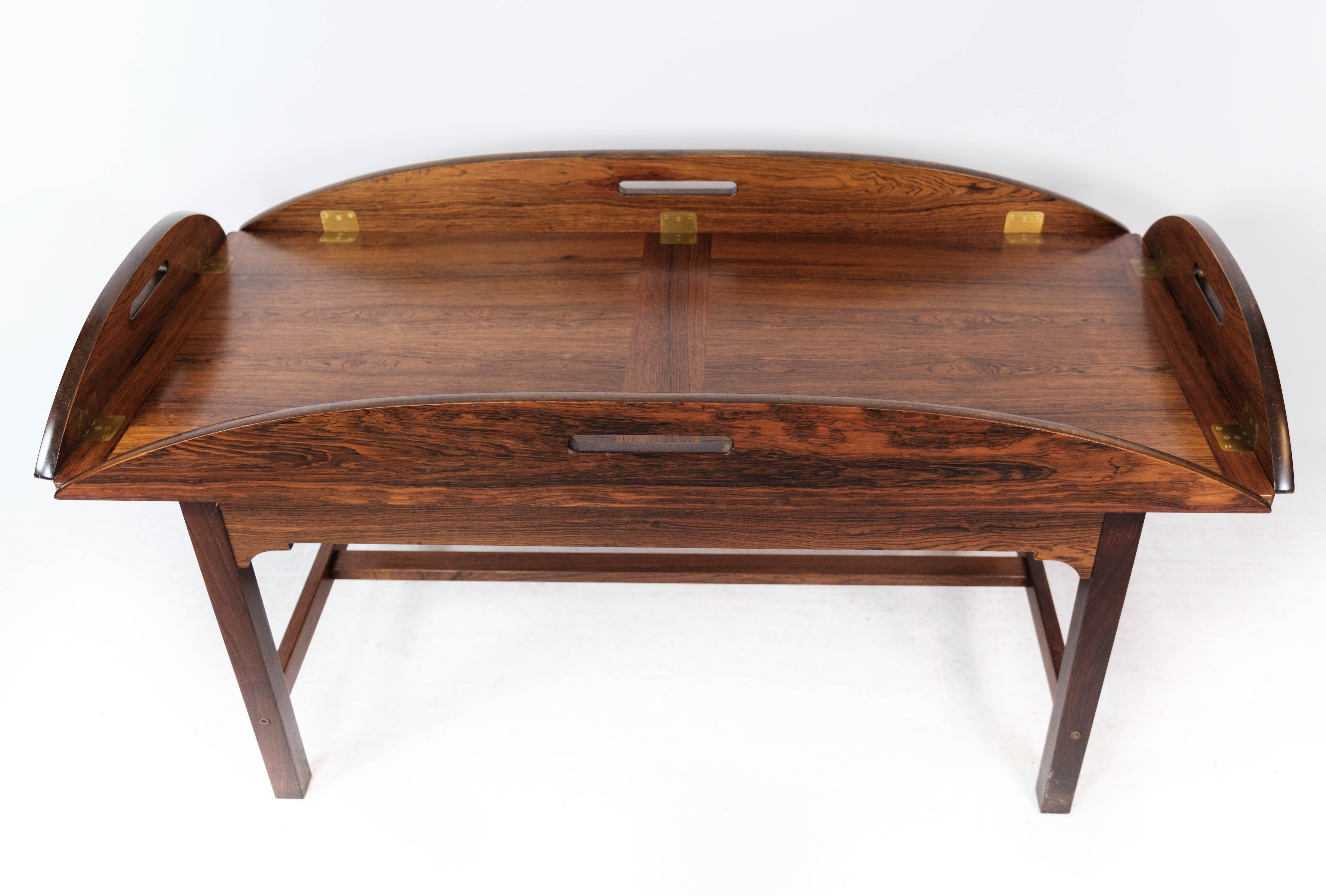 Butler's tray in rosewood of Danish design from the 1960s