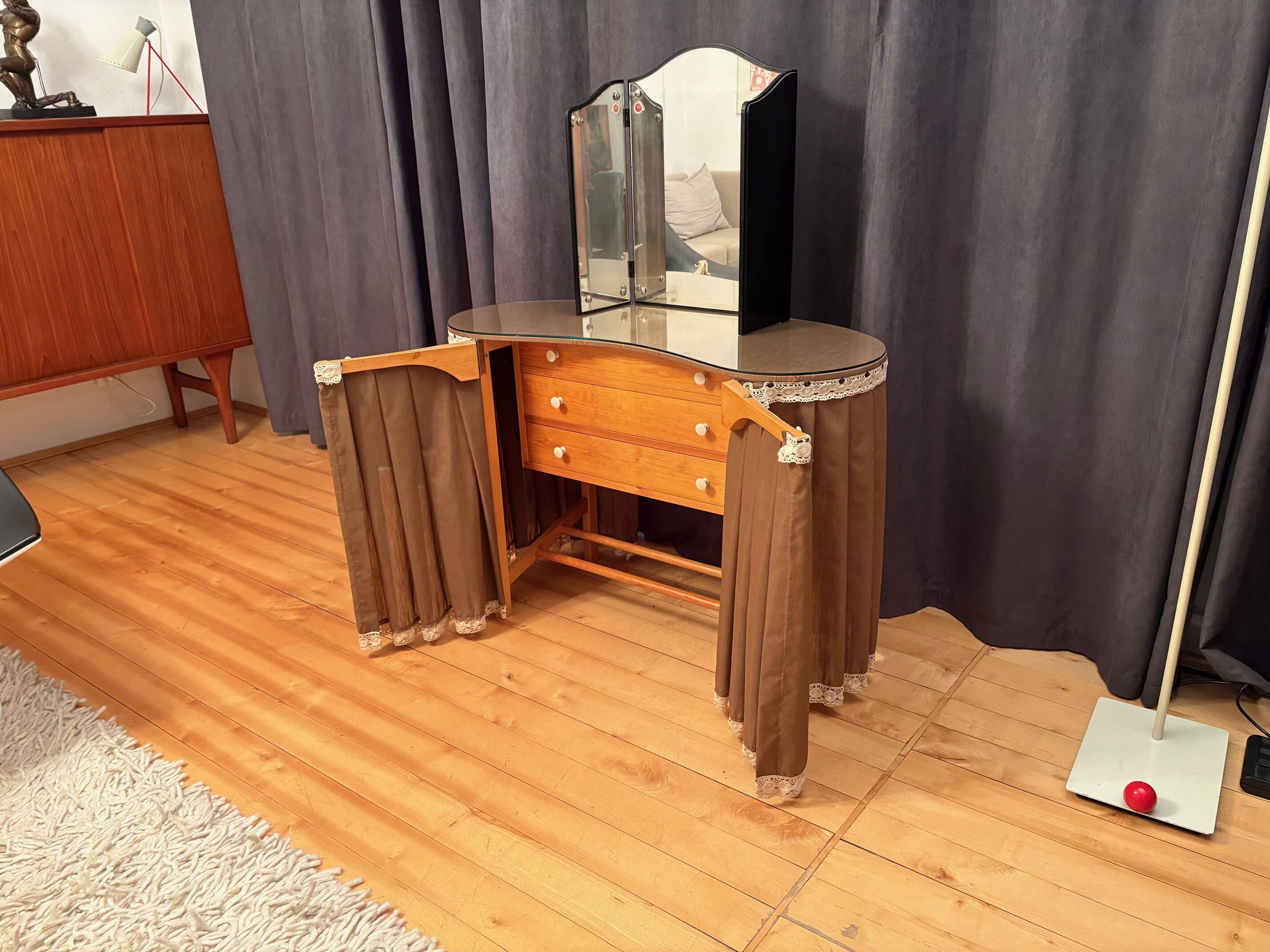 Dressing table, Scandinavia, 1940s/1950s