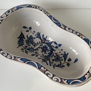 Coupe à fruits en faïence de Rouen à décor floral bleu et brun p