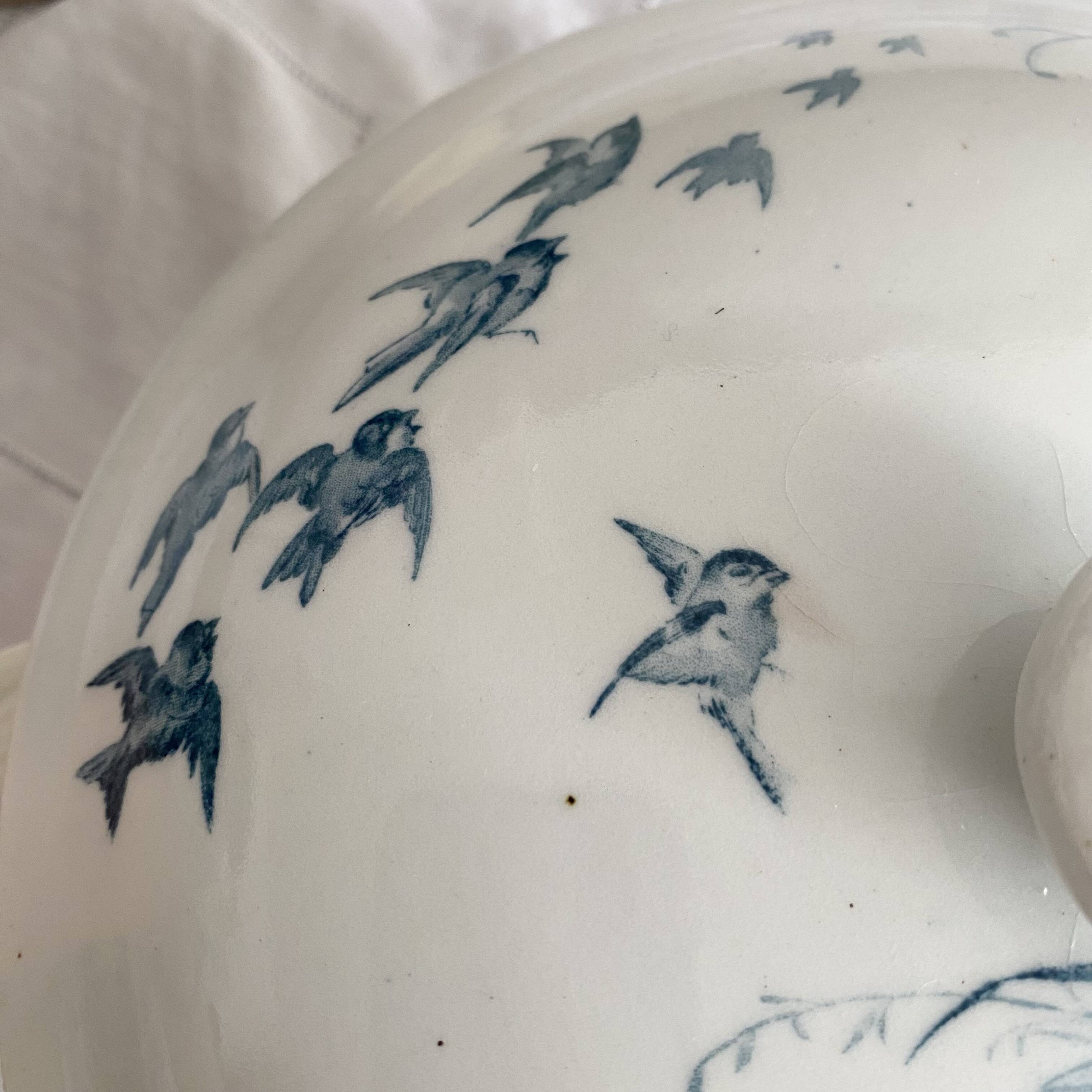 Soupière en terre de fer Gien modèle"paysages"