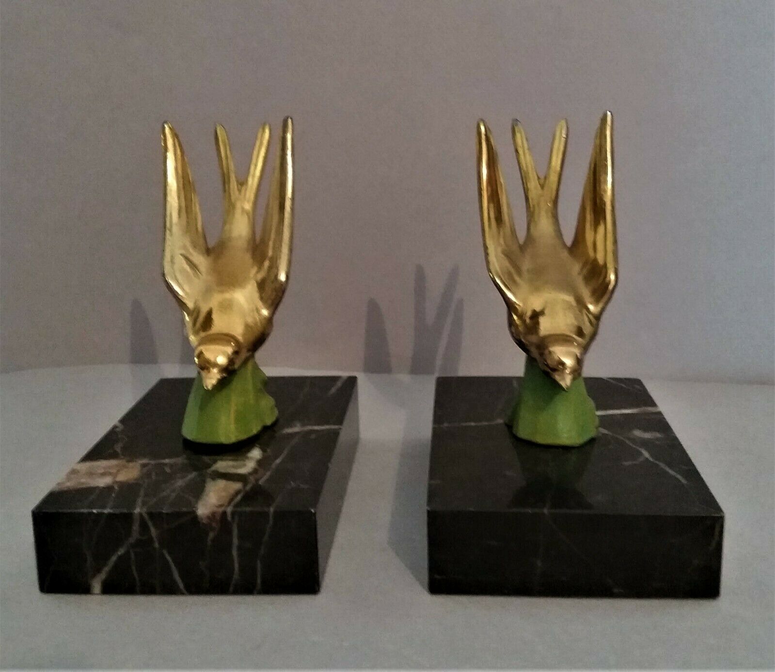 Pair of bookends and marble bookends Art Deco period swallows