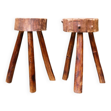 Paire de tabourets tripodes brutalistes