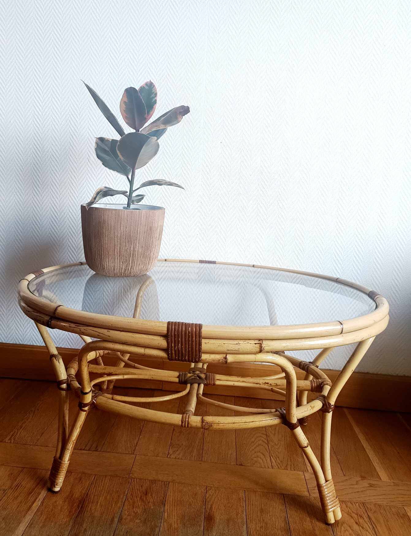 Table basse en rotin vintage 1970