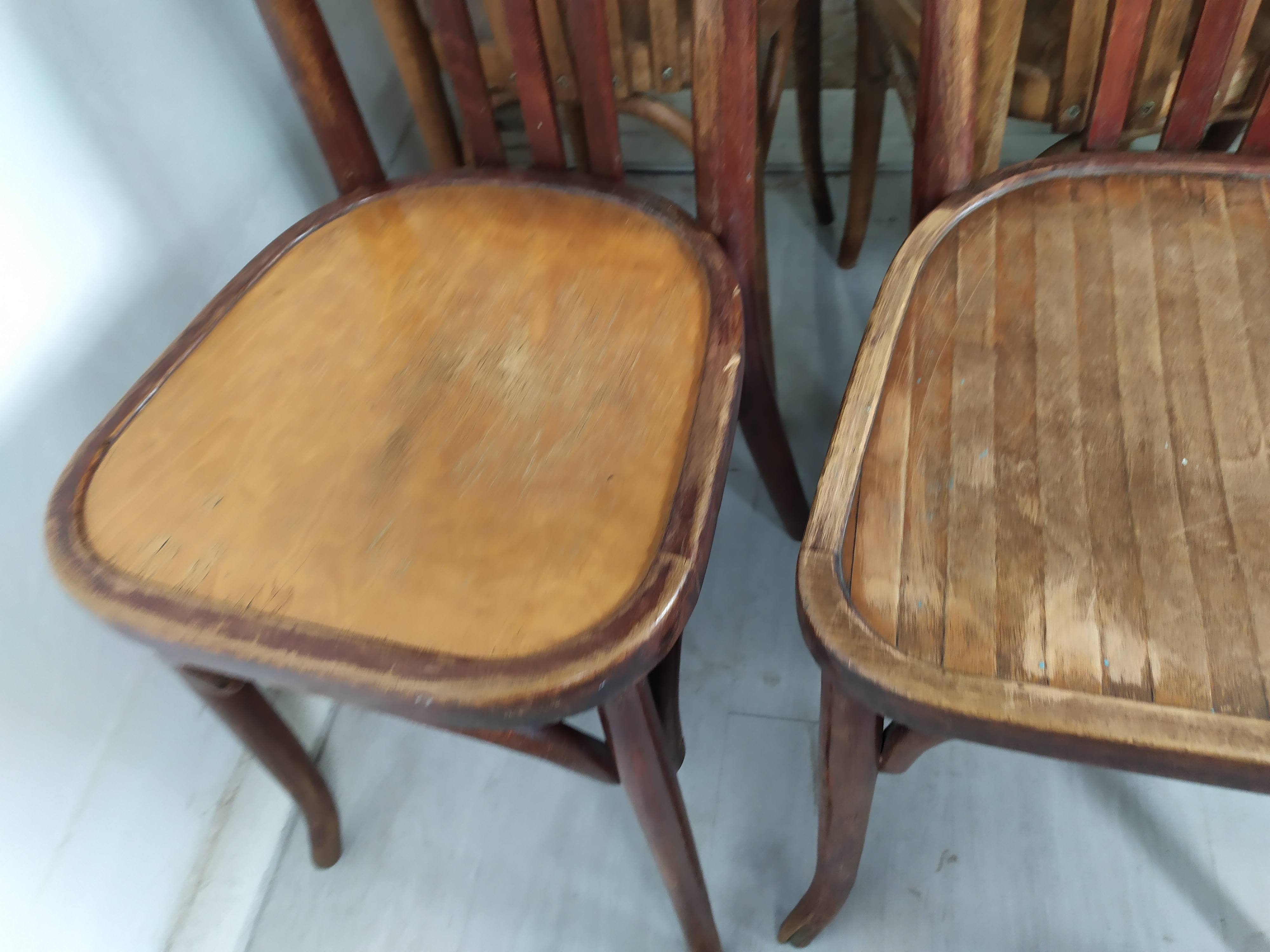 Lot de 12 chaises bistrot