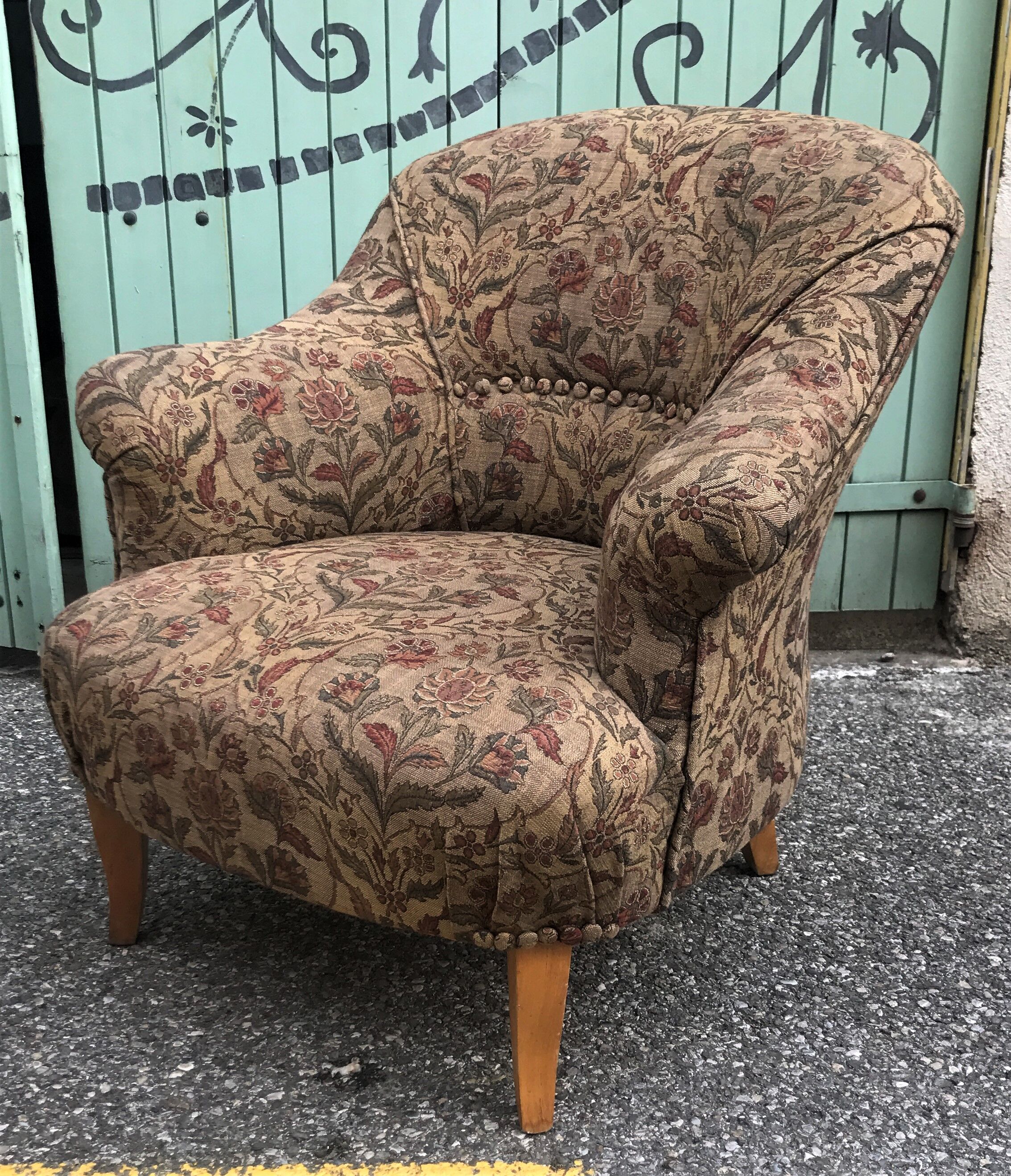 Pair of Art Deco toad armchairs