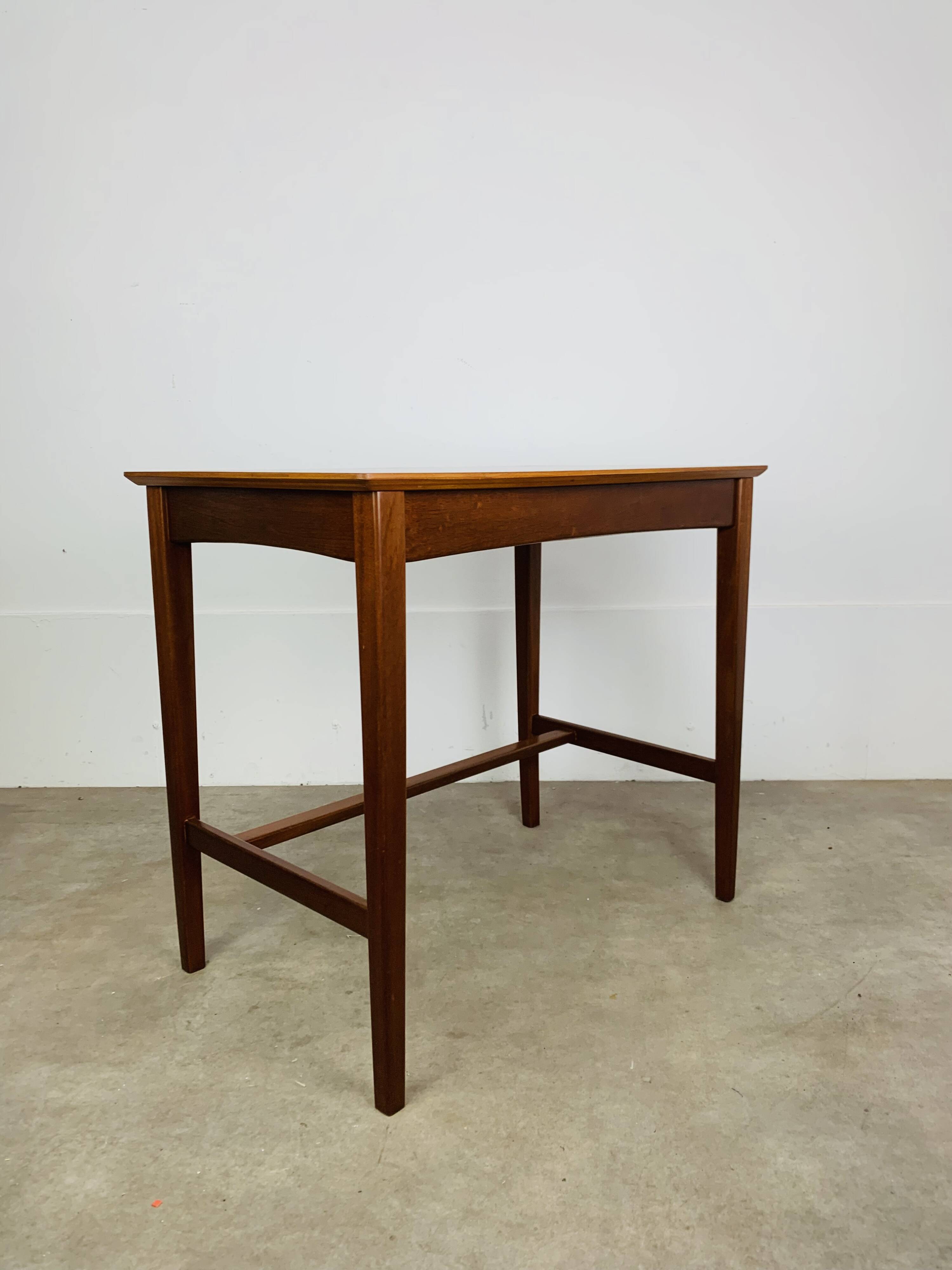Minimalist Scandinavian teak desk from the 1960s, vintage.