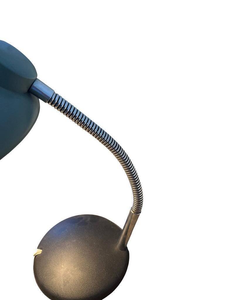 Vintage turquoise metal desk lamp / table lamp