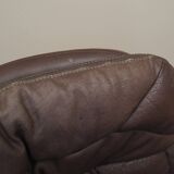 Fauteuil pivotant en cuir, design danois, années 1960, designer : HW Klein, fabrication : Bramin