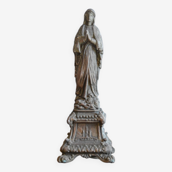 Statuette of our lady
