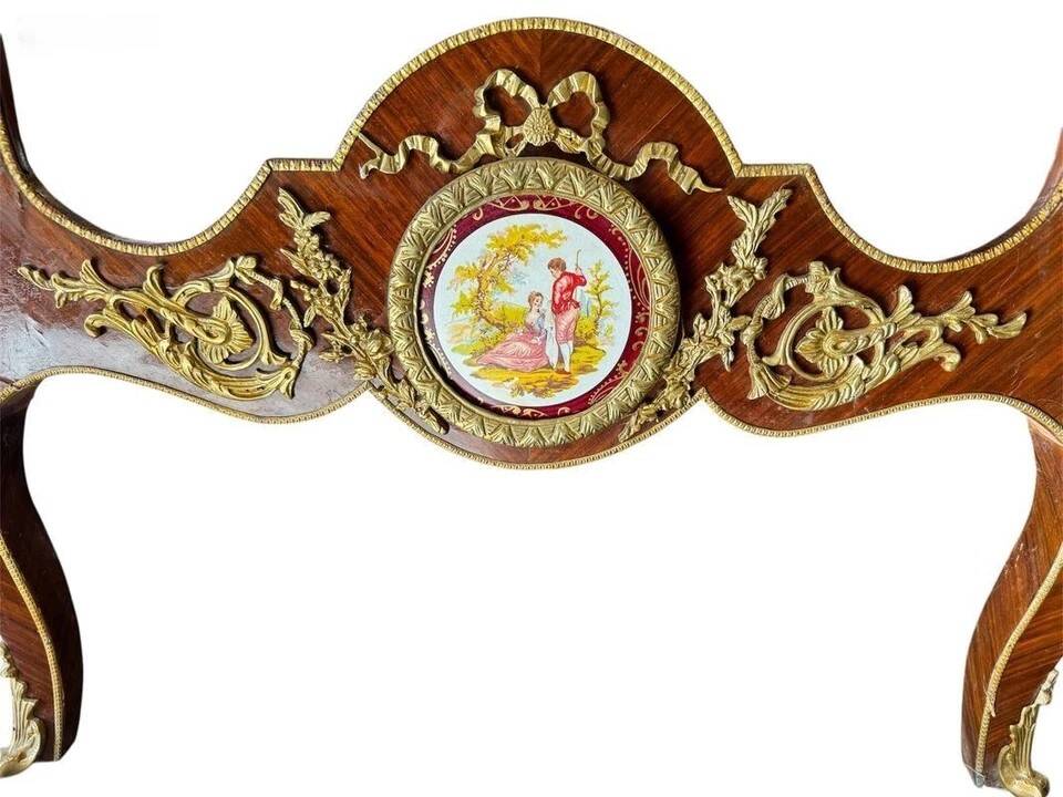 Louis XV style display cabinet in wood and bronze, with several shelves