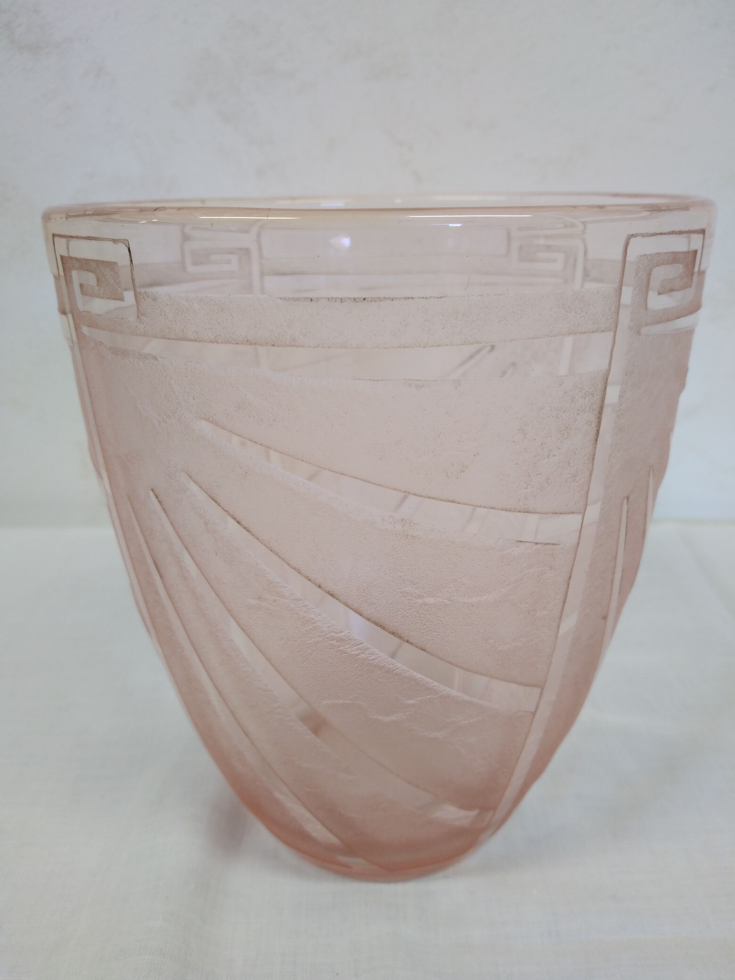 Schneider art deco ice vase