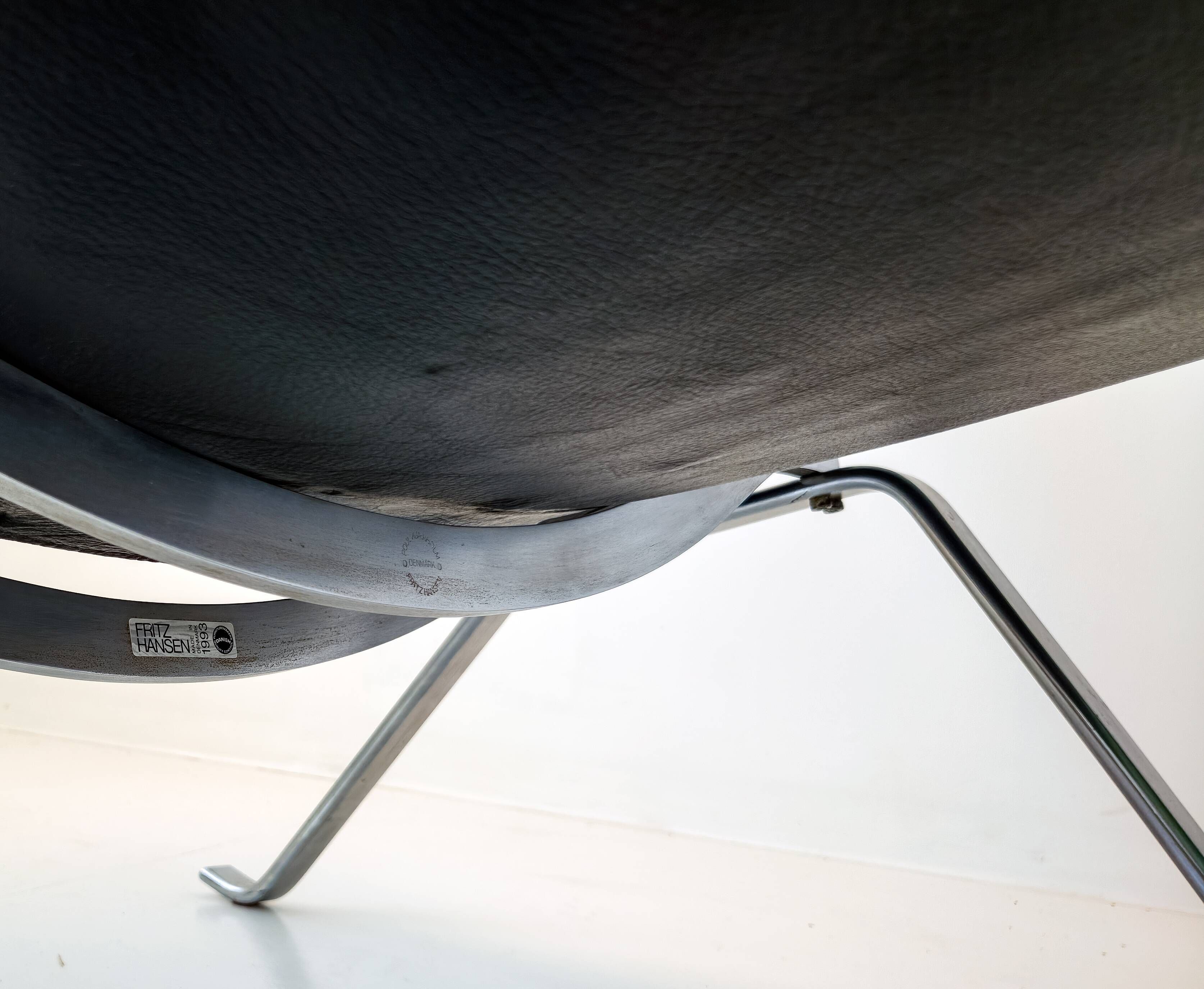 Poul Kjærholm – PK22 lounge chair for Fritz Hansen, Denmark