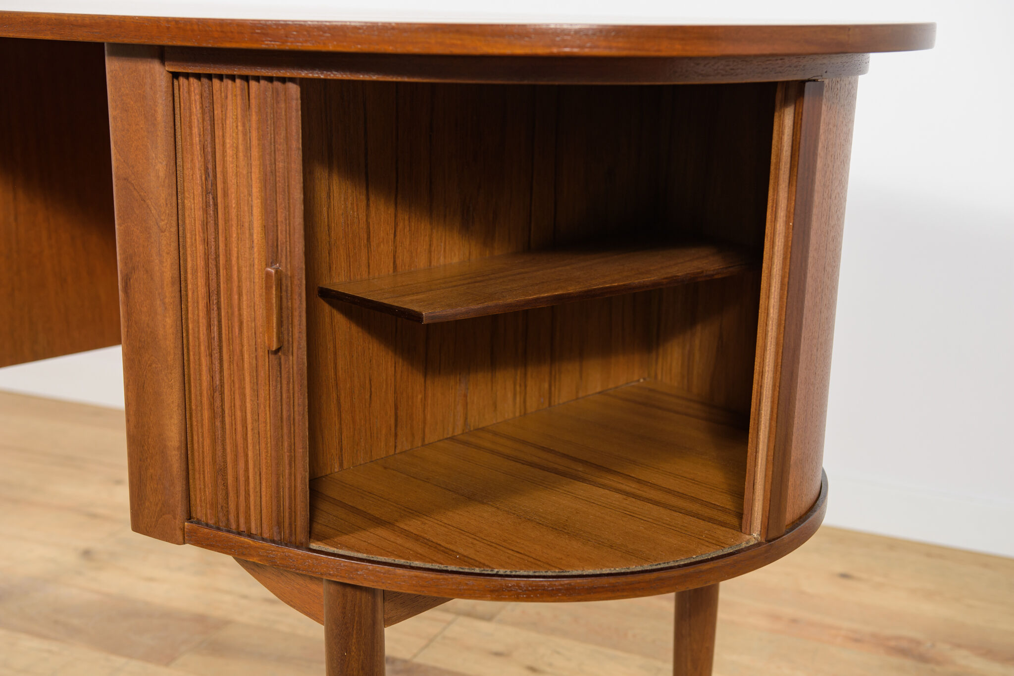 Mid-Century Freestanding Teak Kidney Desk, Denmark, 1960s