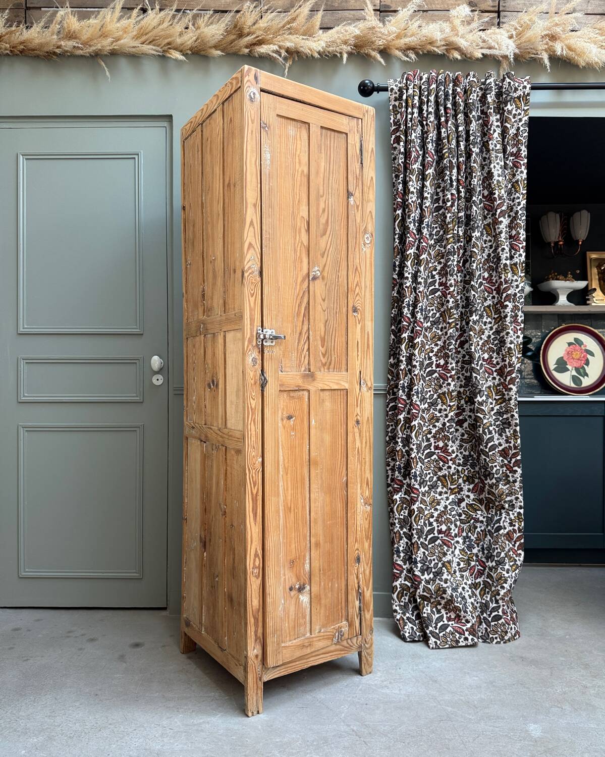 Old locker type bonnet maker (renovated)