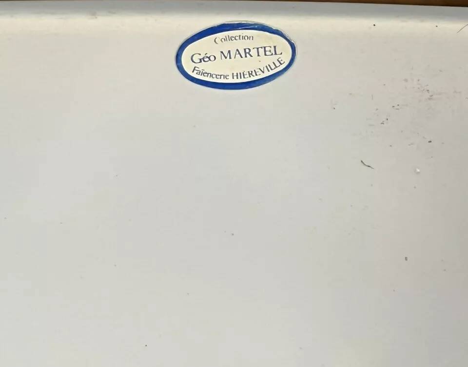 Soupière sur son plat en faïence de Desvres décor Rouen par Géo Martel