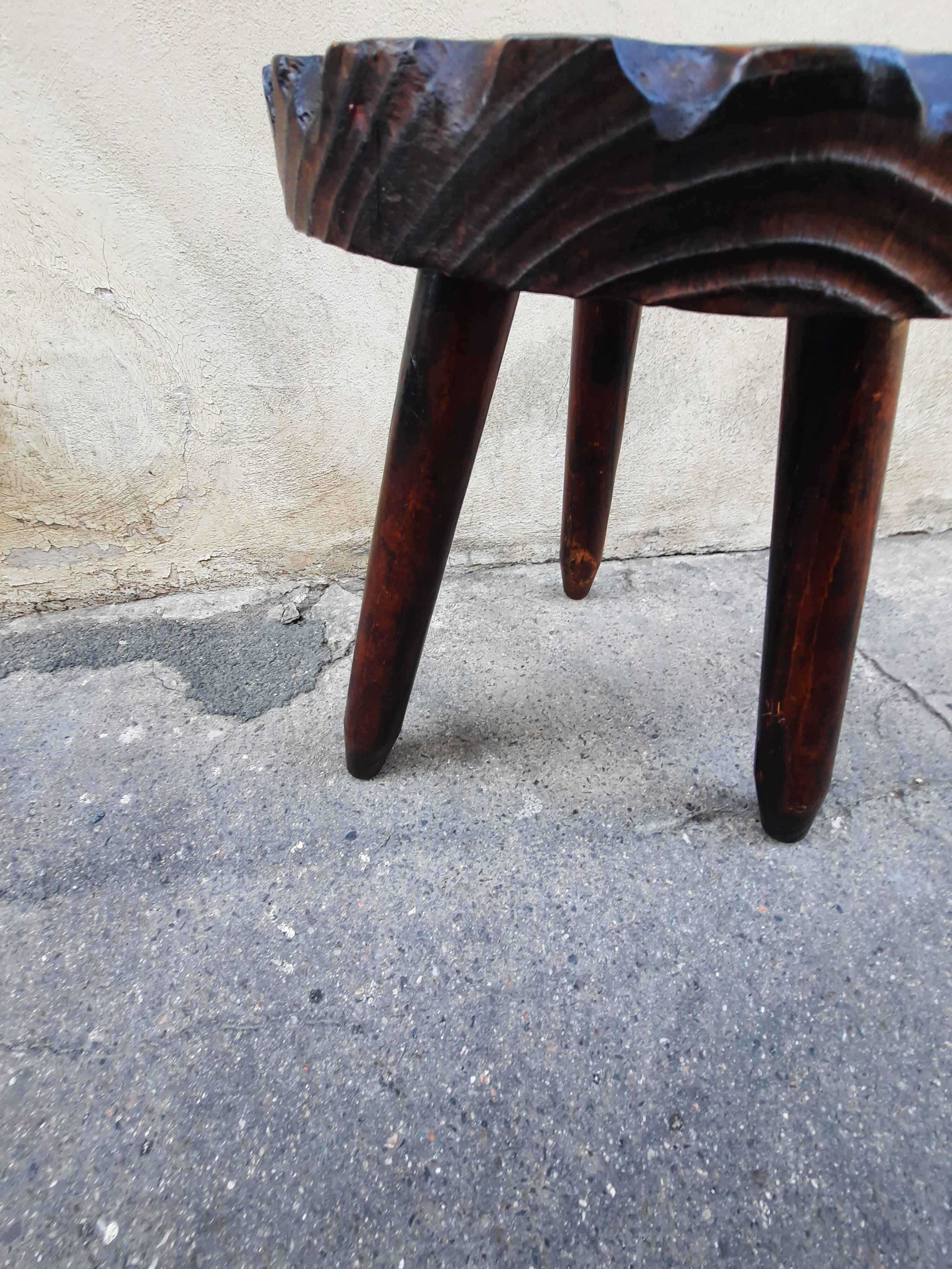 Tripod stool