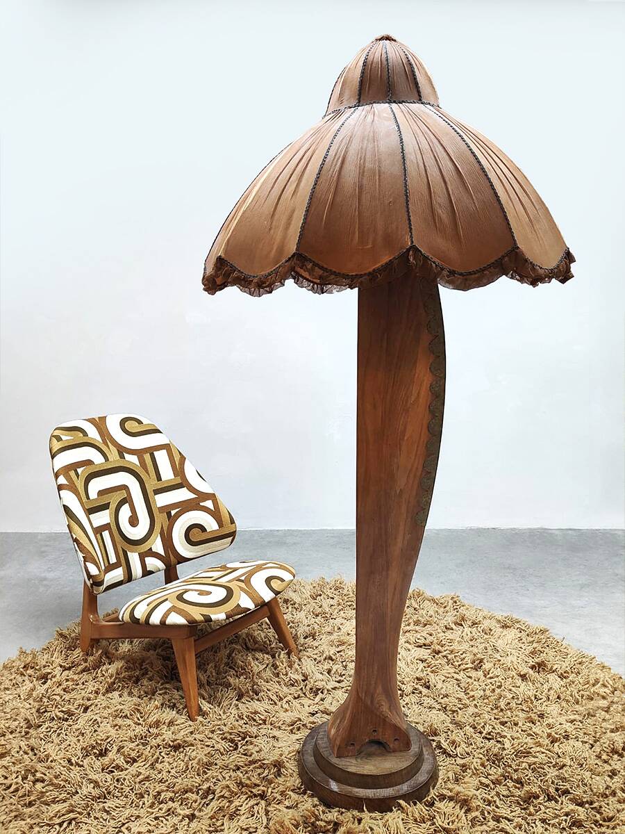 Midcentury Art-Deco wooden airplane propeller floor lamp