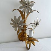 Vintage Hollywood Regency gold metal leaf wall sconce.