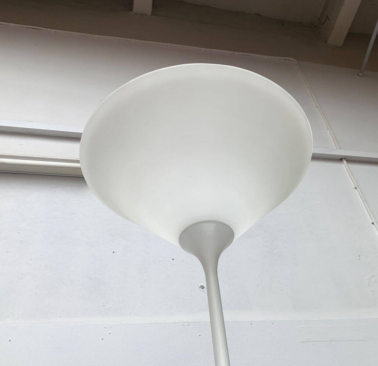 Swiss minimalist floor lamp from the mid-century by Temde, 1960s.