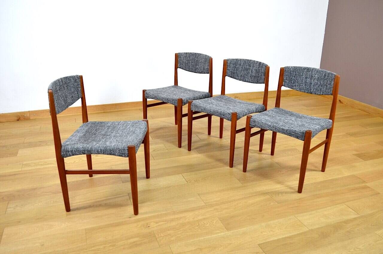 4 Vintage Scandinavian Chairs 1960 Glostrup Edition