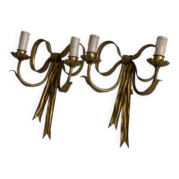 Paire d’appliques anciennes en métal