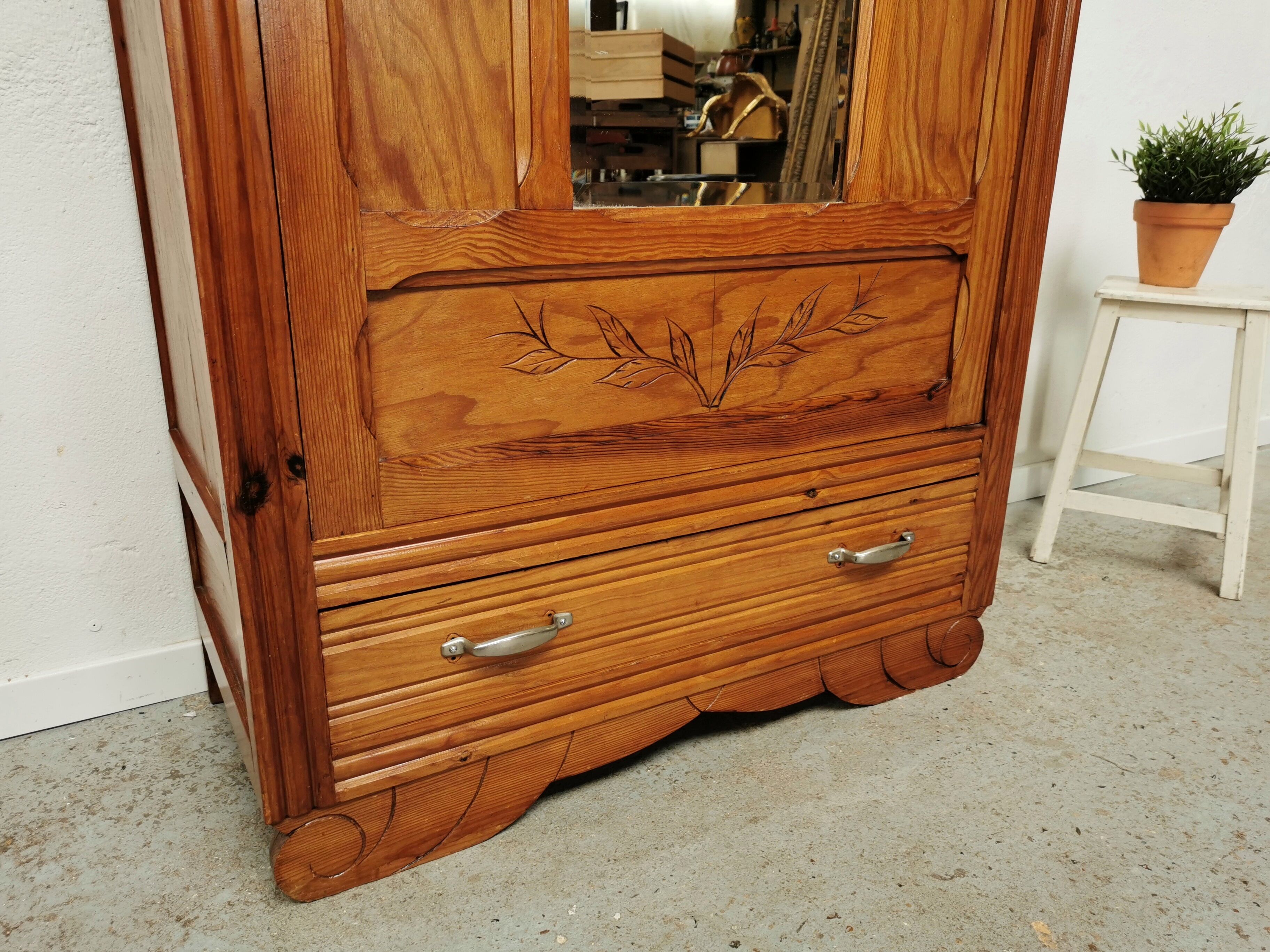 Vintage Parisian wardrobe