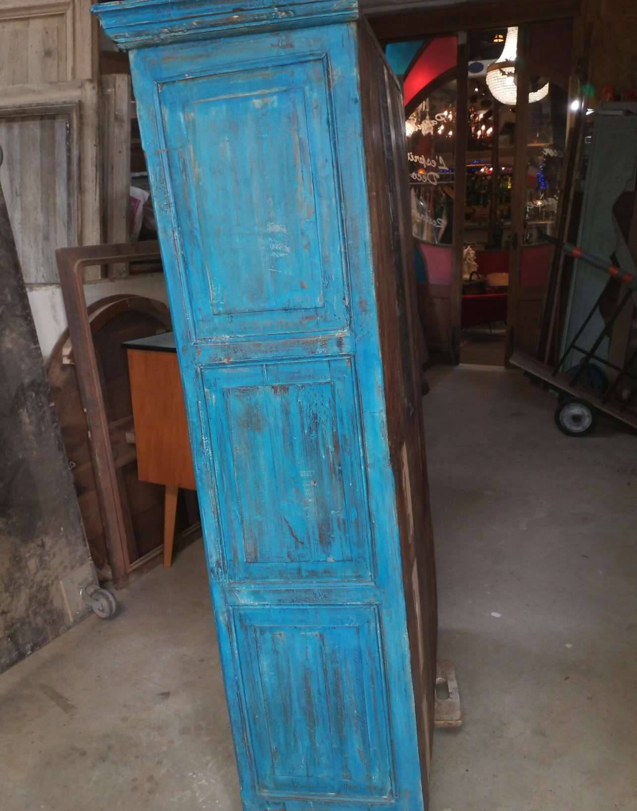 Bookcase display cabinet