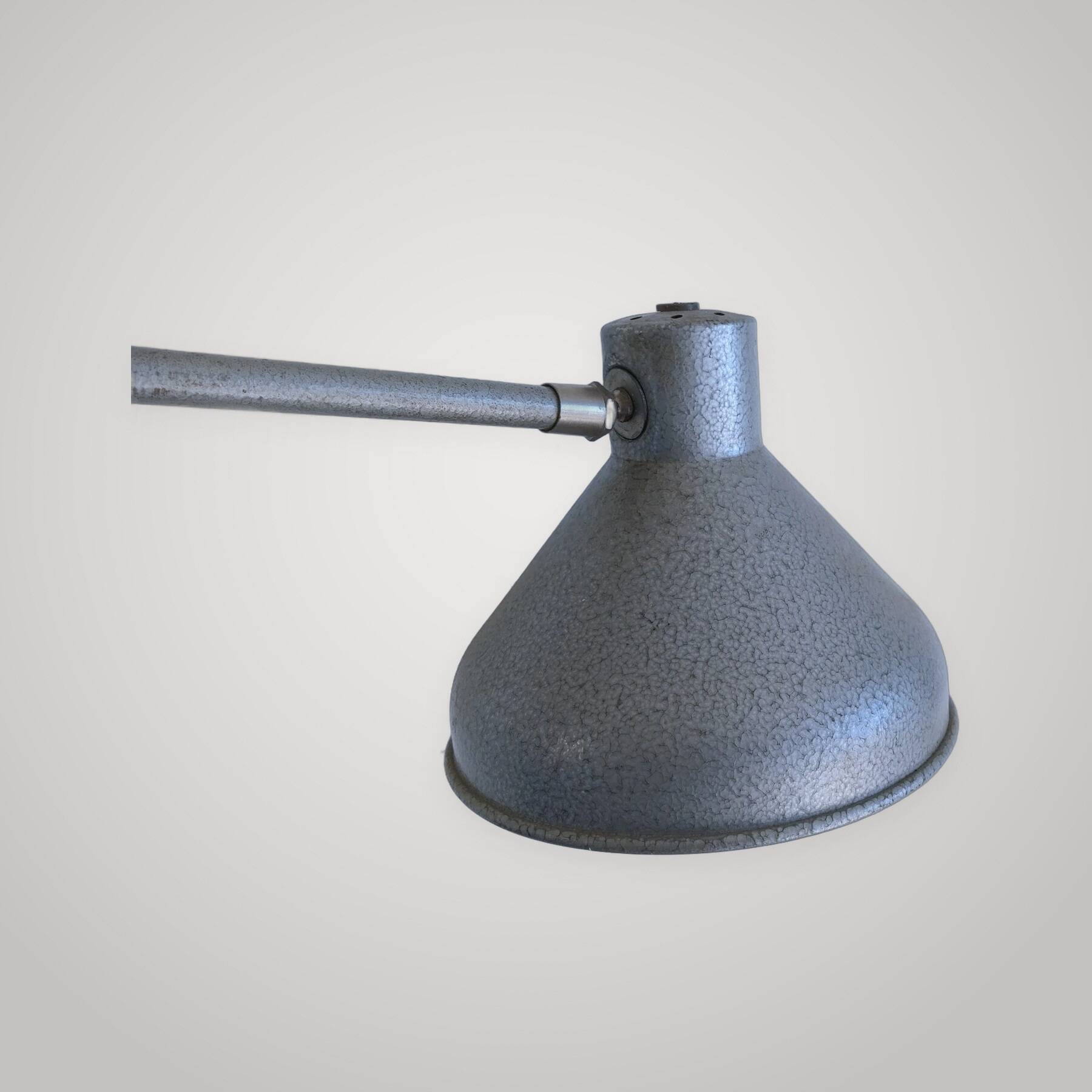 Jielde - Lampe industrielle articulée 3 bras 50'S