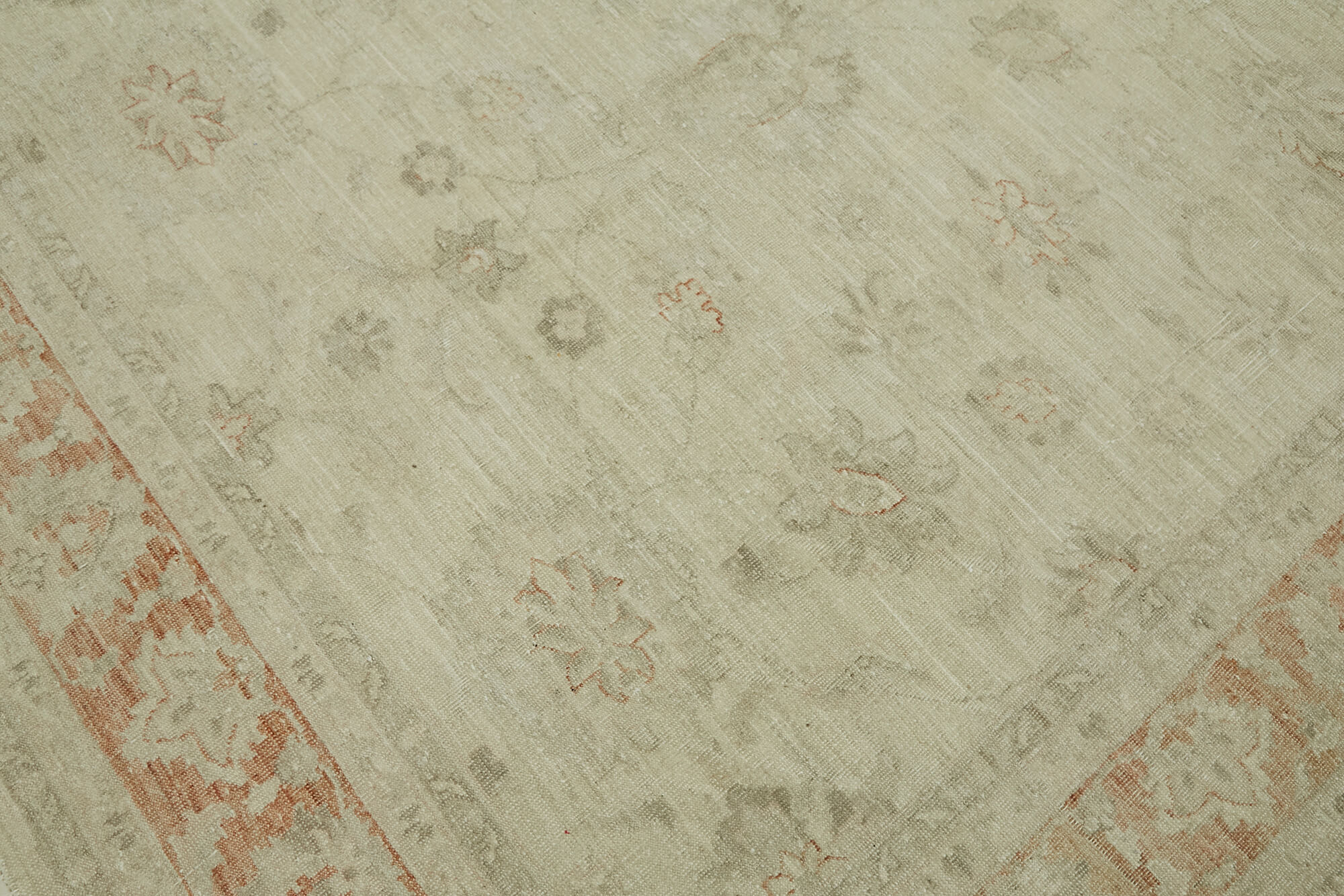 Hand-knotted persian vintage 1970s 196 cm x 295 cm beige wool carpet