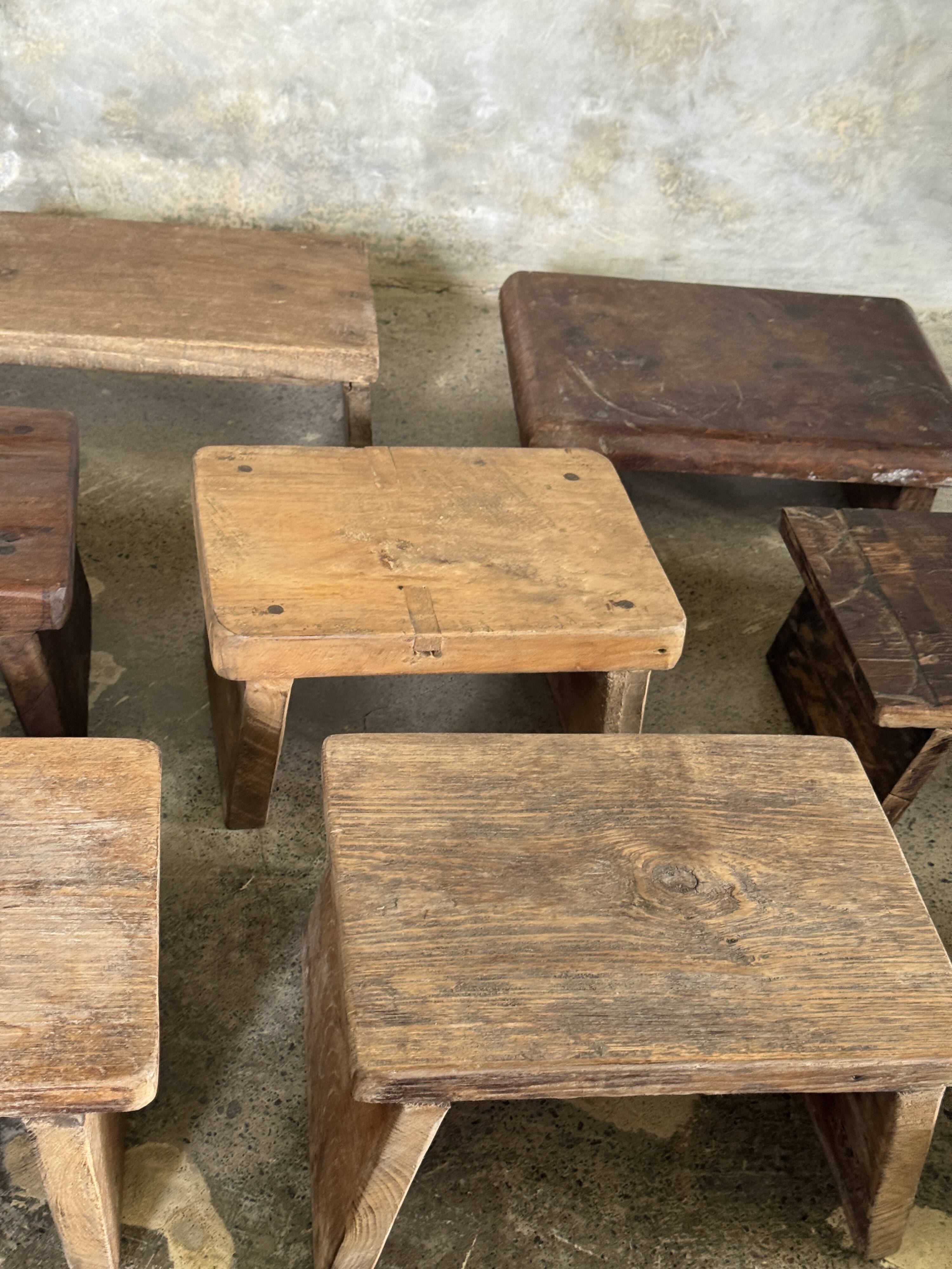 Small auxiliary stool in thick brown upcycled teak (3272)