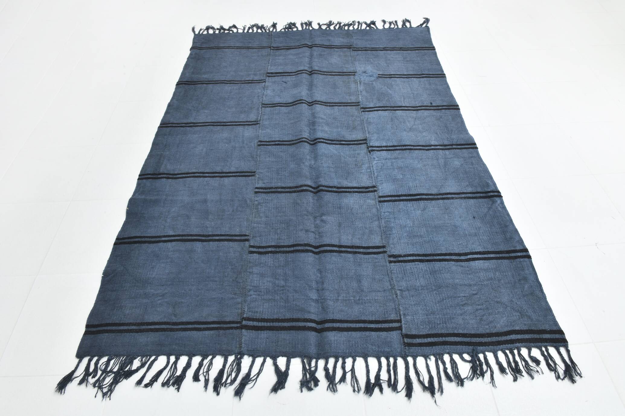 Blue & Black Ethnic Vintage Kilim Rug, 163x237Cm