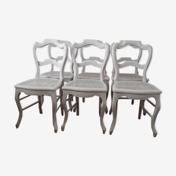 Lot 6 fluted chairs