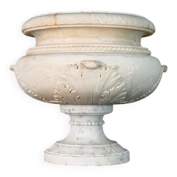 vasque néoclassique en marbre blanc de Carrare, Italie, fin XVIIIe-début XIXe siècle
