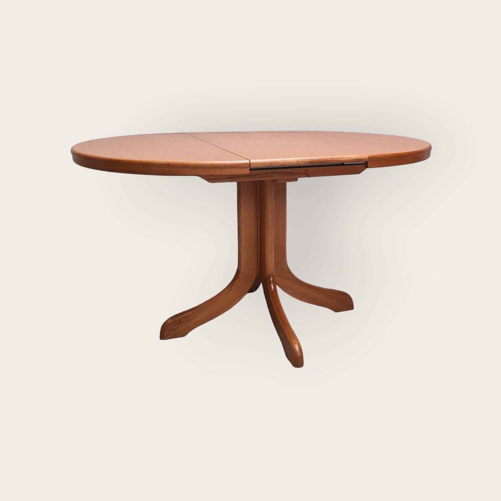 Table à manger vintage