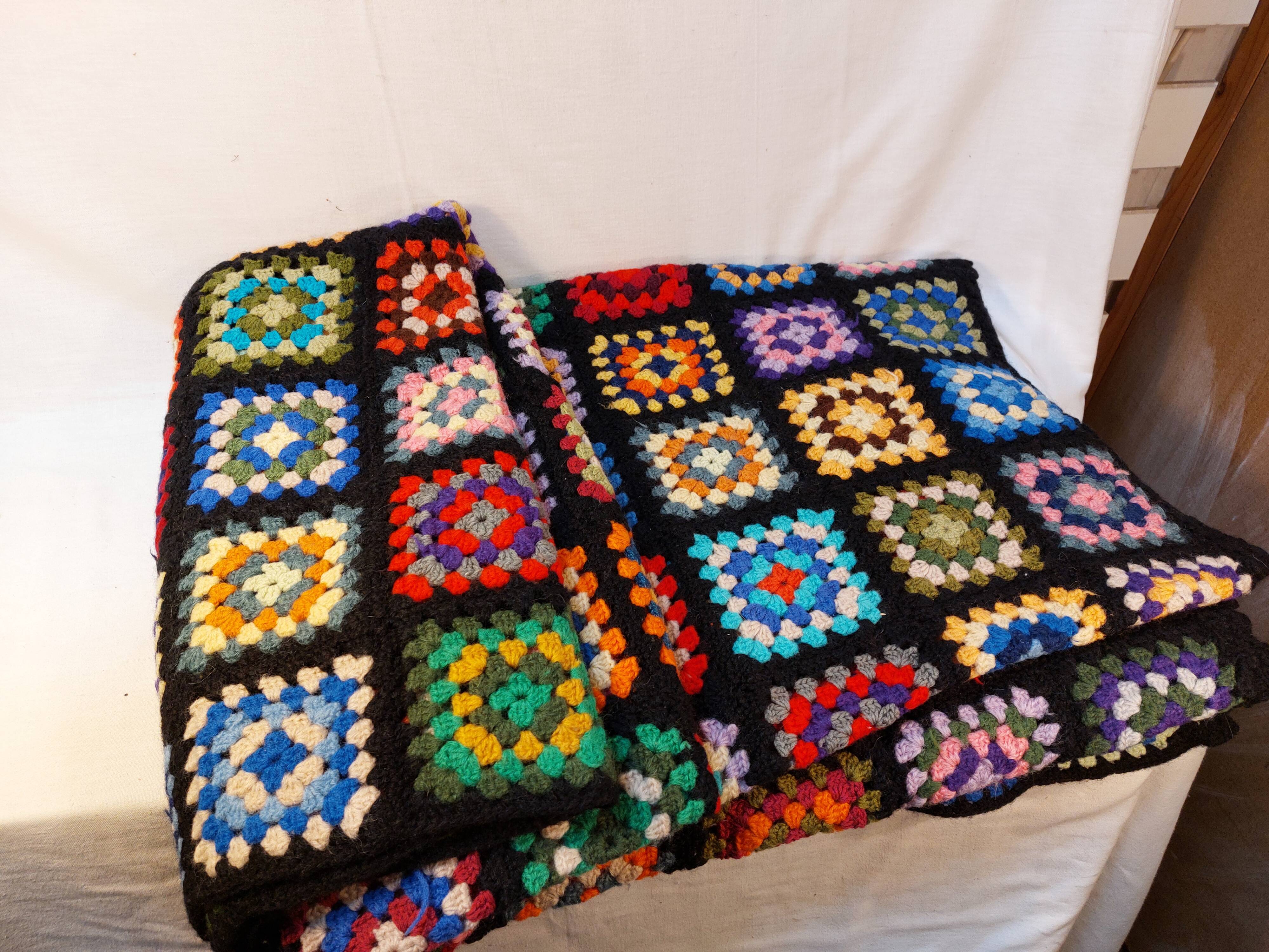 Plaid wool blanket crocheted vintage granny XXL - 195x195 cm