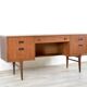 Bureau en teck danois du milieu du siècle, coiffeuse, tiroirs, buffet. Livraison. Vin