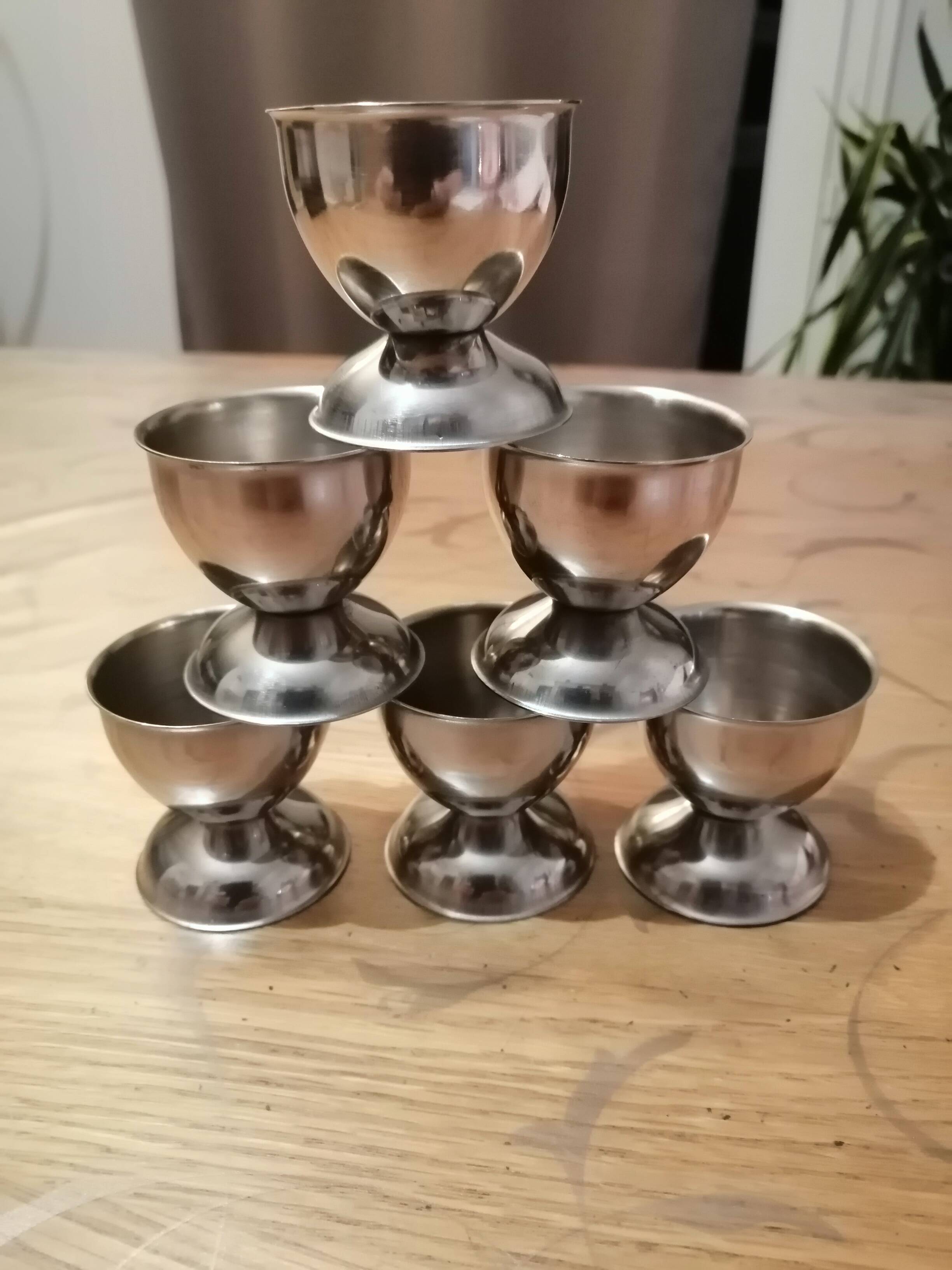 6 stainless steel egg cups