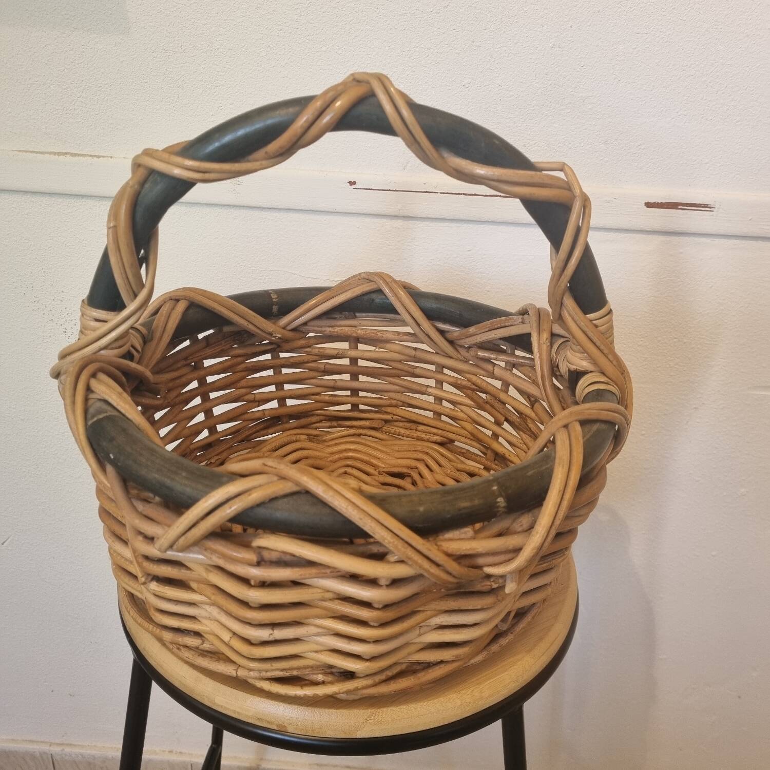 Wicker basket from 1980
