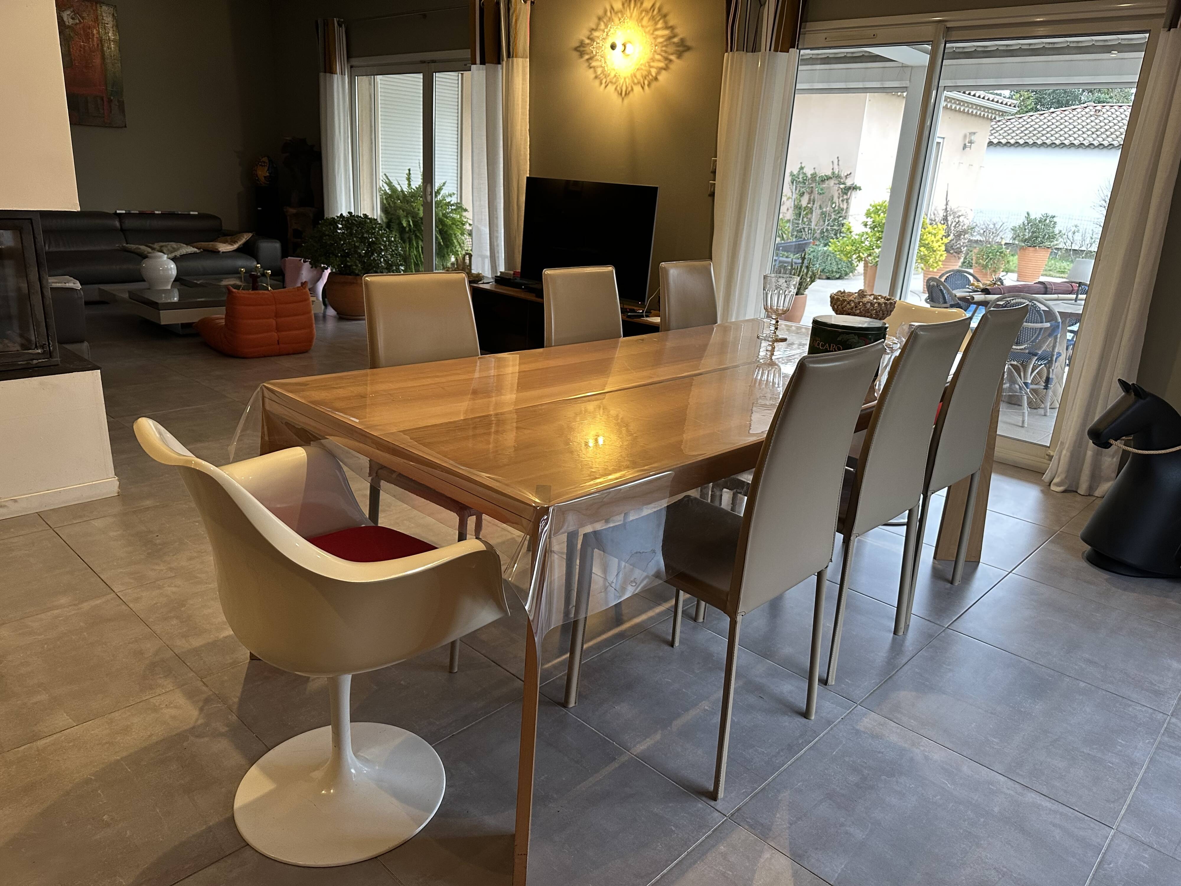 Dining table and chairs Roche Bobois